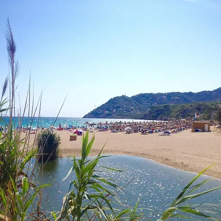 Aparthotel Canyamar Beach 3*